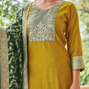 Embroiderd Yellow Suit Set